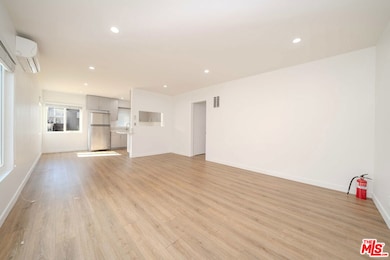 332 S Wilton Place unit 1, Los Angeles, CA 90020 - photo 3
