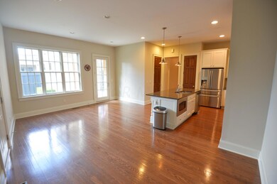 18-Dining - kitchen