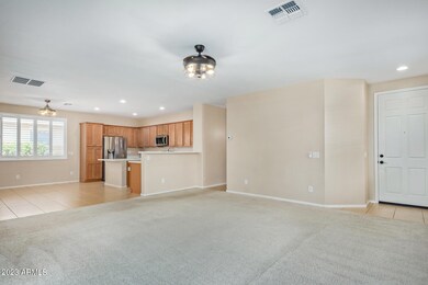 1377 E Chestnut Ln, Gilbert, AZ 85298 - photo 7