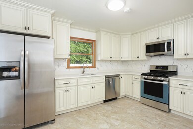 10 Sieben Dr, Middletown, NJ 07748 - photo 6