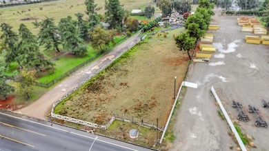 1923 N Armstrong Ave, Fresno, CA 93727 - photo 4