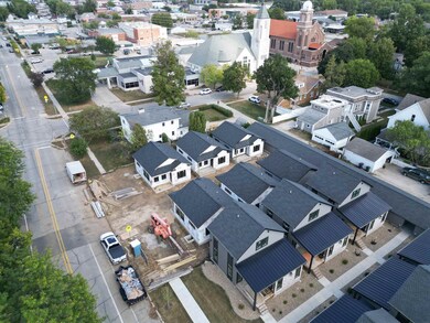 808 Clay St, Cedar Falls, IA 50613 - photo 6