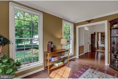 4 Shady Brook Ct, Lutherville Timonium, MD 21093 - photo 3