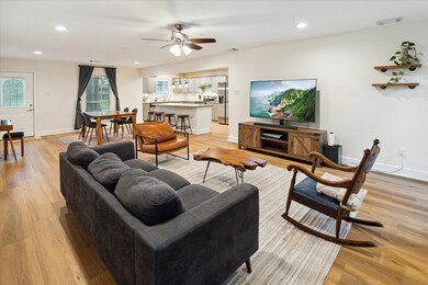 12307 Oak Park Dr, Houston, TX 77070 - photo 6