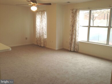 2812 Clear Shot #1 Dr unit 1-33, Silver Spring, MD 20906 - photo 3