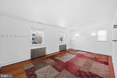 5107 Leeds Ave unit 2ND FLOOR, Halethorpe, MD 21227 - photo 3