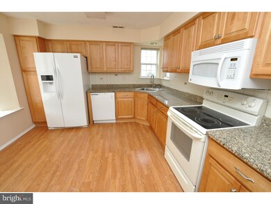 621 Cascade Dr S, Mount Laurel, NJ 08054 - photo 3