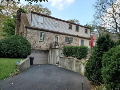 Rear elevation pic 1 - Garage w/access into baseme