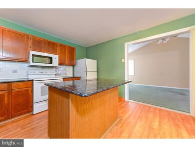 2 Bass Ct, Newark, DE 19713 - photo 5