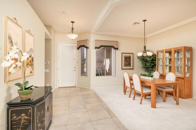 Foyer/Dining