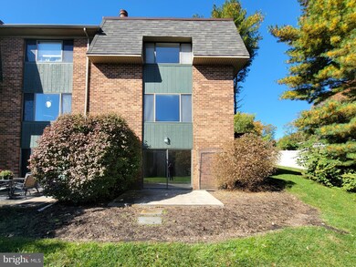 1167 Putnam Blvd unit 14, Wallingford, PA 19086 - photo 3