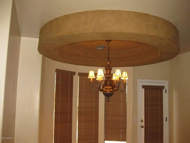 Dinette ceiling