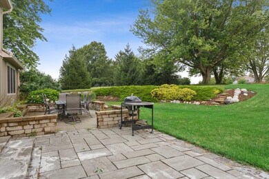 02_4687LegendTrail_85_Patio_LowRes