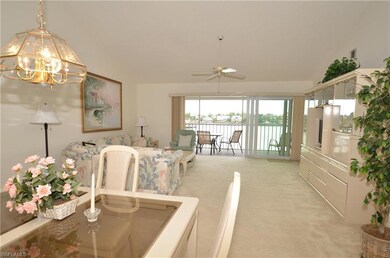 10682 Gulf Shore Dr unit 304, Naples, FL 34108 - photo 4