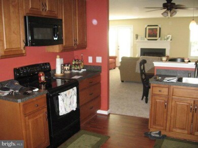 1531 Marlborough Ct unit 30XA, Crofton, MD 21114 - photo 2