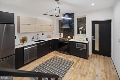 2239 Gerritt St, Philadelphia, PA 19146 - photo 5