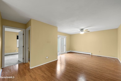 26 Walden Ln, Pittsfield, MA 01201 - photo 5
