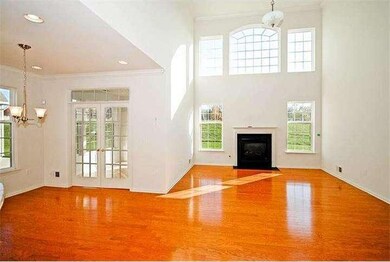 9 Norton Ave, Hightstown, NJ 08520 - photo 5