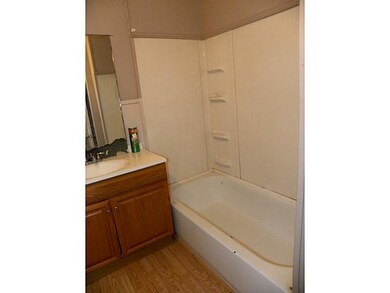 Master Bath/Spa.