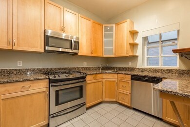 15 Blackwood St unit 2, Boston, MA 02115 - photo 3