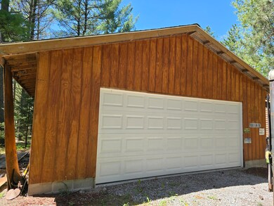 Detached Garage