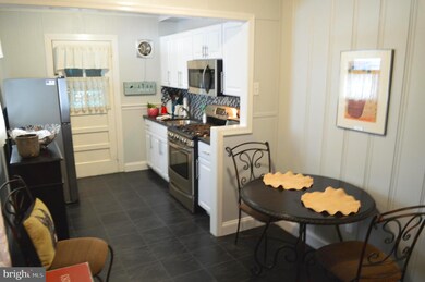 421 E Dutton Mill Rd, Brookhaven, PA 19015 - photo 7