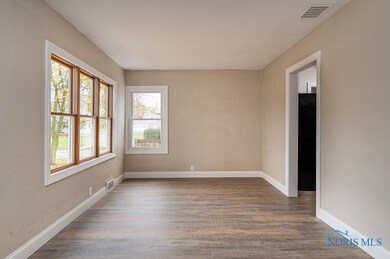 220 Maple St, Woodville, OH 43469 - photo 5