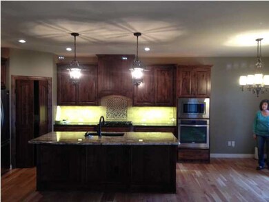 Huge granite island workspace, premium Whirlpool a