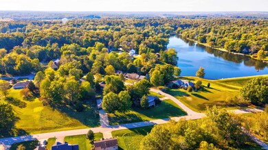 420 S Ornament E, Santa Claus, IN 47579 - photo 2