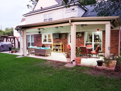 3902 Greenwood Dr, Pearland, TX 77584 - photo 2