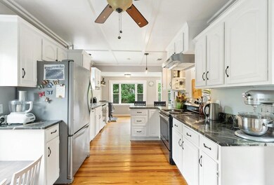 3&5 Ellery St, Gloucester, MA 01930 - photo 7