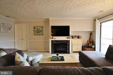 621 Admiral Dr unit 208, Annapolis, MD 21401 - photo 7