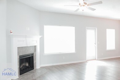 206 Brightleaf Cir, Hinesville, GA 31313 - photo 5