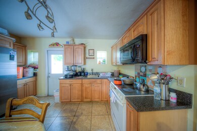 1216-1218-1220 2nd Ave  - 8