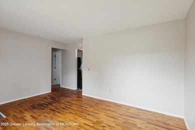 06-3400-Independence-Ln-Lansing-MI-48911