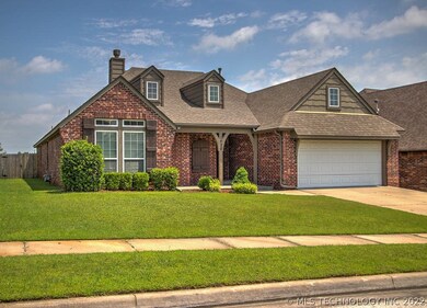 7420 E Jackson St, Broken Arrow, OK 74014 - photo 2