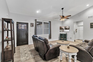 10-53759-Kathryn-Rd-WindowStill-Real-Est