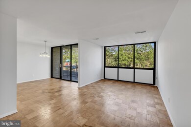 523 N Armistead St unit 102, Alexandria, VA 22312 - photo 3