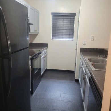 Kitchen with matching appliances
