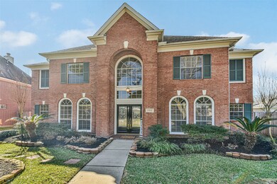 17015 Laguna Springs Dr, Houston, TX 77095 - photo 2