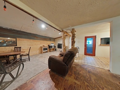 View as you enter the home showing the open concep