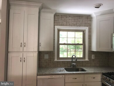 320 Quarry Ave, Capitol Heights, MD 20743 - photo 5