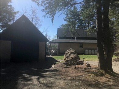 center pond 1