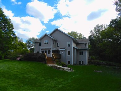 5486 Maves Rd, Fitchburg, WI 53711 - photo 2