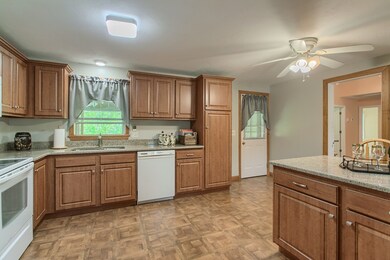 223 Old Webster Rd, Oxford, MA 01540 - photo 7