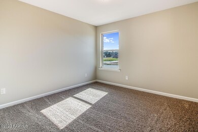 300 Colt Lane-14