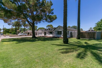 4044 E Lewis-1