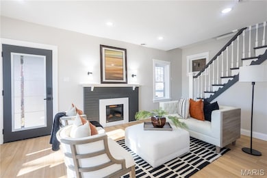 6715 Chamberlain Ave, Saint Louis, MO 63130 - photo 4