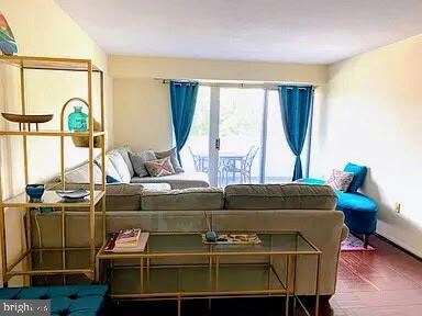 Town Square Towers unit 417, Washington, DC 20024 - photo 7