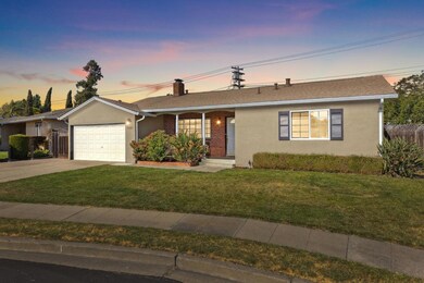7527 Sutton Ln, Dublin, CA 94568 - photo 4